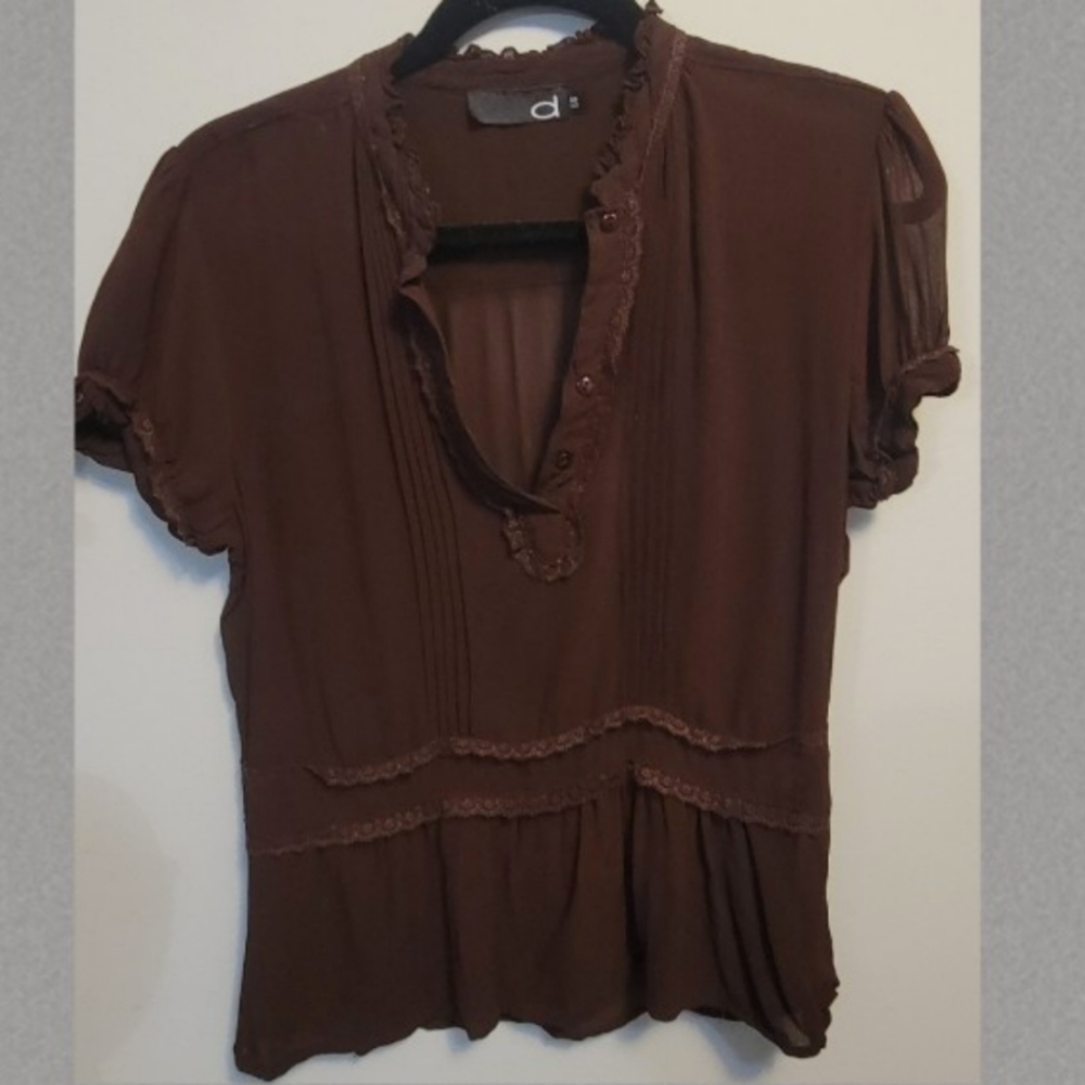 Brown Boho Chic Blouse size large from Fashion boutique d